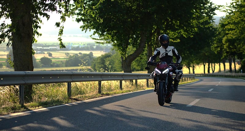 Individuelles Motorradtraining in der Eifel – Technik & Mentalcoaching